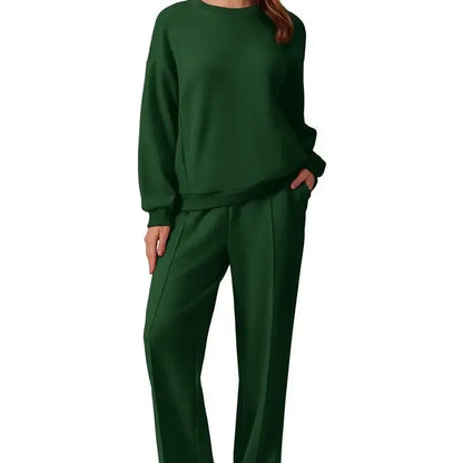 2-Piece Sweatshirt & Pants Set – Comfy Travel or Home Outfit